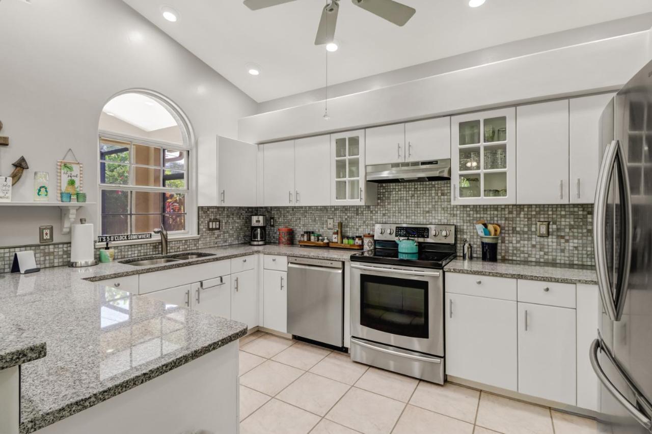 Сasa de vacaciones Cozy House - 5 Minutes From Vanderbilt *