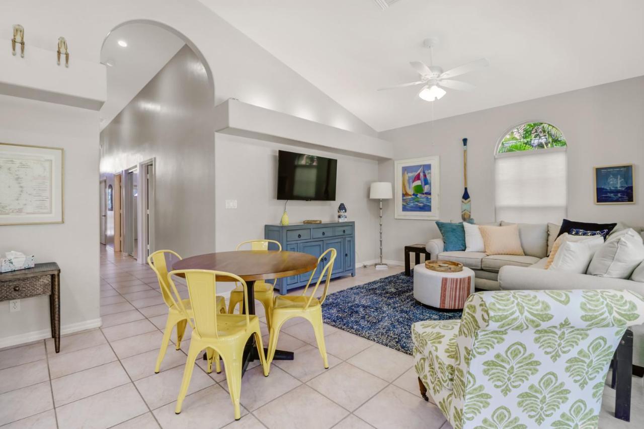 Сasa de vacaciones Cozy House - 5 Minutes From Vanderbilt
