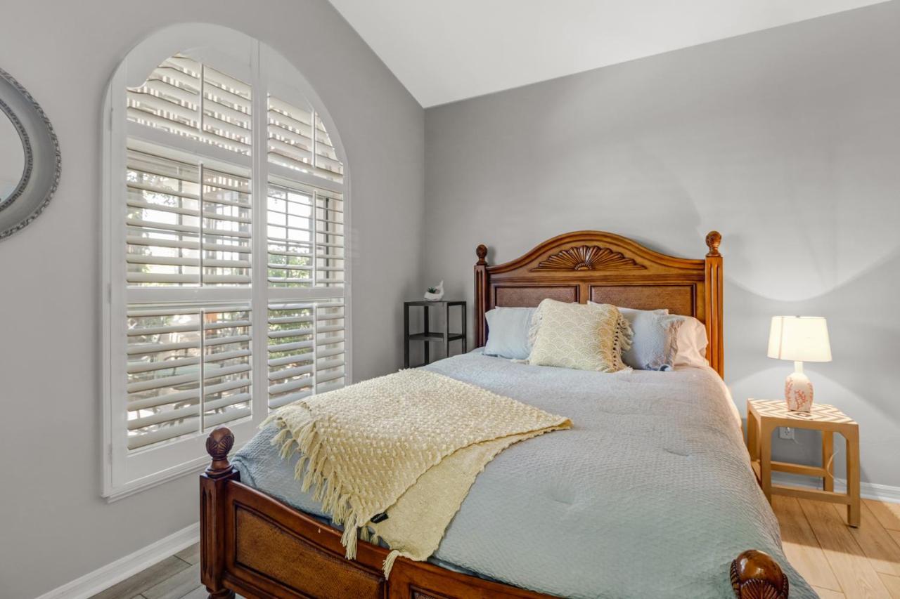 Cozy House - 5 Minutes From Vanderbilt * North Naples